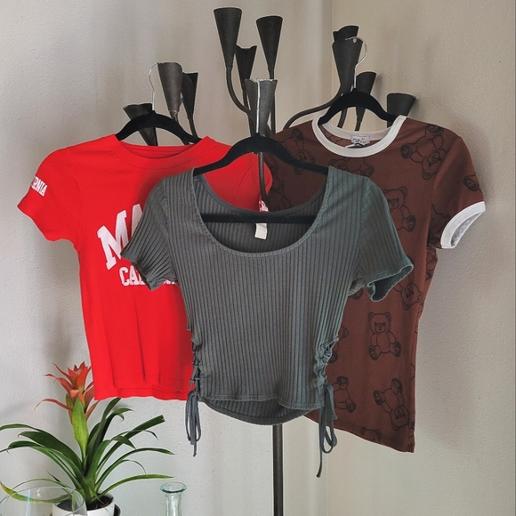 Bundle of 3 90s Vibe Tees. Forever 21, Rue 21, and  On Fire brands. - Picture 4 of 11